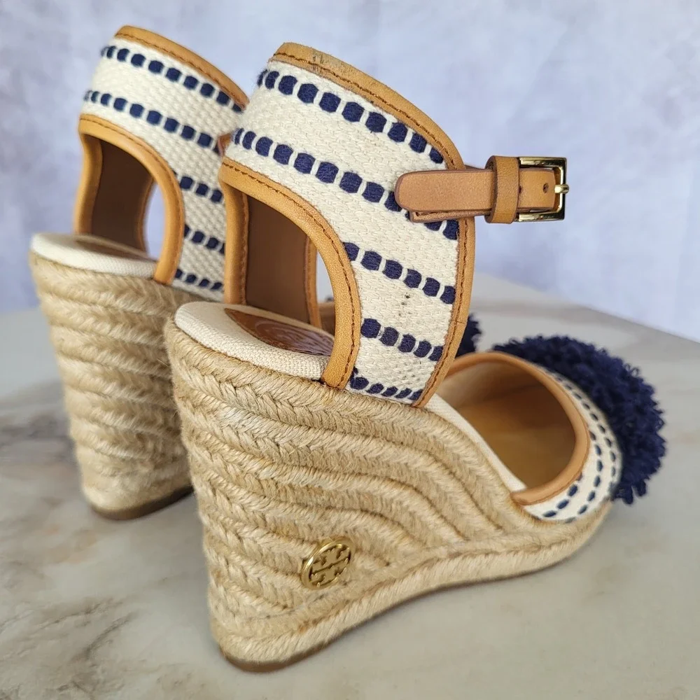Tory Burch Shaw PomPom Wedge Espadrille Ankle Strap Sandals Size 6.5 Blue Stipe